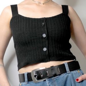 Cropped Buttoned Knitted Top Size S  | Zaful